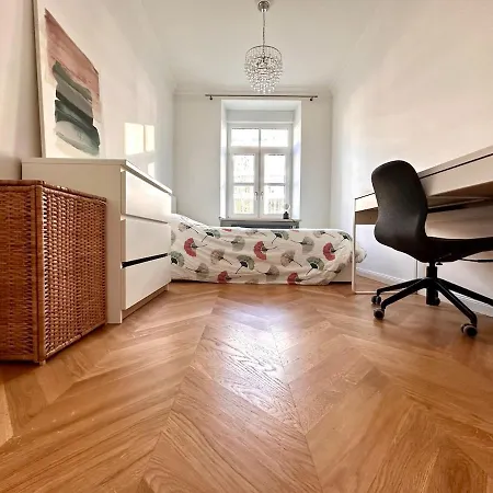 Guest house Center Balcony Munich
