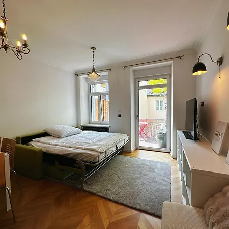 Guest house Center Balcony Munich